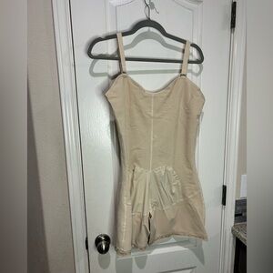 SHAPERX Hooked Faja Tummy Control Bodysuit Nude Butt Lift Sz 3XL thigh Shape